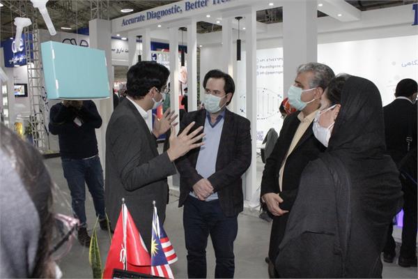 حضور اعضای هیات مدیره در غرفه صندوق حمایت از صنایع پیشرفته در نمایشگاه ایران بایو