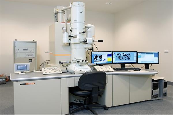 تولید داخلی میکروسکوپ‌های الکترونی عبوری برای بررسی بافت‌های سرطانی